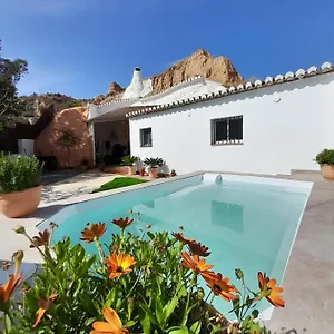  Hébergement de vacances Cueva De La Higuera Espagne